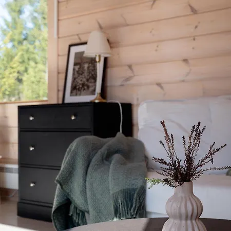 Remote Lakeside Moekki | Wood Sauna & Forest Views
